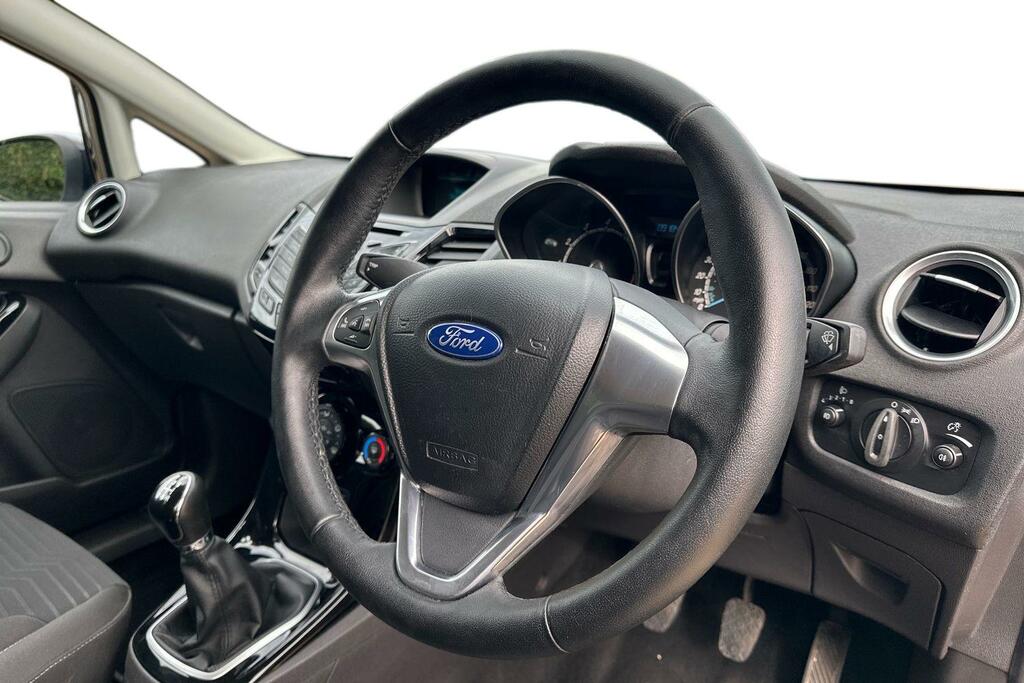 Ford Fiesta St-3 Turbo White #8
