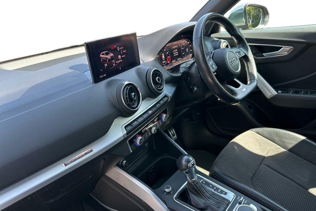 Audi Q2 Audi Sq2 Tfsi Quattro S-a Grey #2