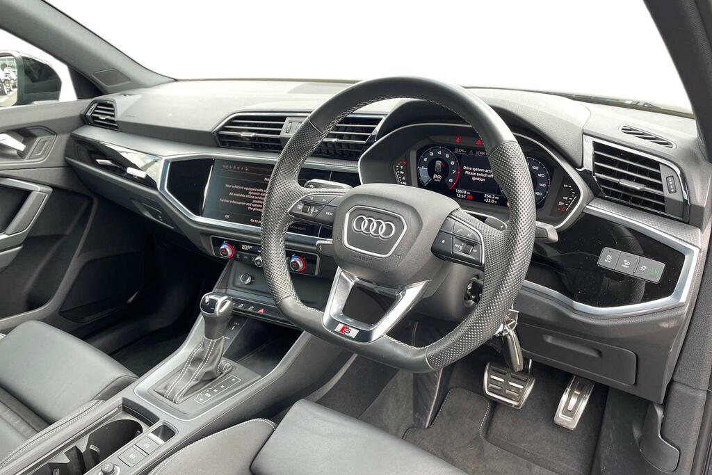 Audi Q3 Audi Q3 Black Edition 35 Tfsi 150 Ps S Tronic Blue #6