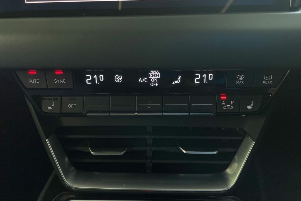 Audi E Tron GT 390Kw Quattro 93Kwh Red #16