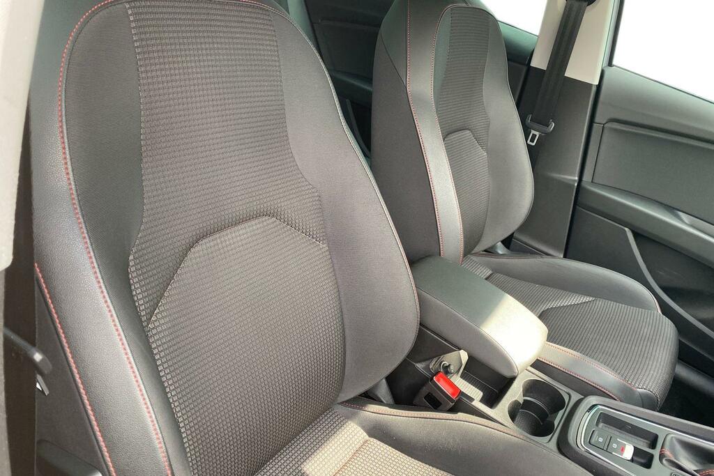 Seat Leon Seat Leon 1.8 Tsi Fr Technology Hatchback Petr EU18WLK Silver #6