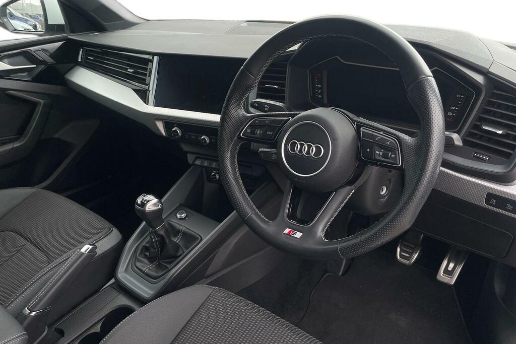 Audi A1 Audi A1 Sportback S Line 30 Tfsi 110 Ps 6-Speed KR23ZGT White #6