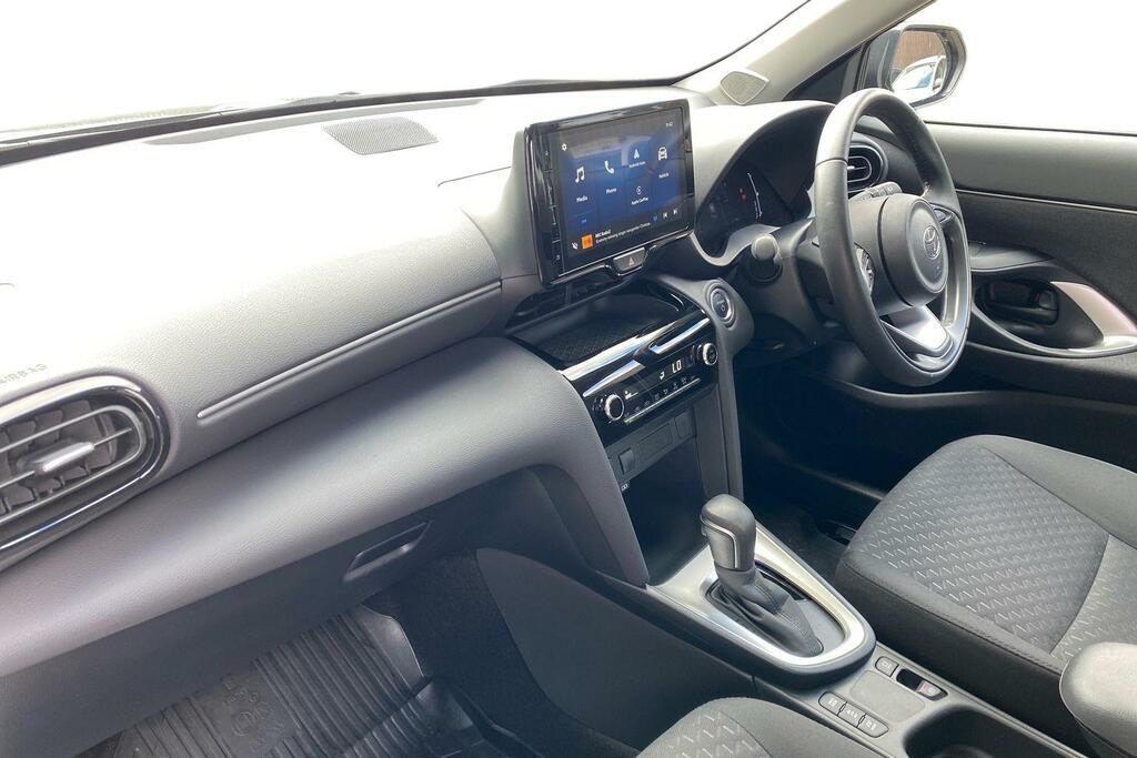 Toyota Yaris Cross Toyota Yaris Cross 1.5 Vvt-h Icon Suv H AJ24KRN Grey #2