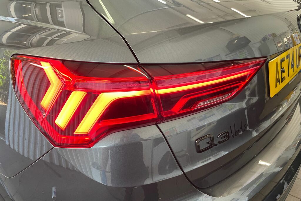 Audi Q3 35 Tdi S Line S Tronic Leather 2024 Blue #29