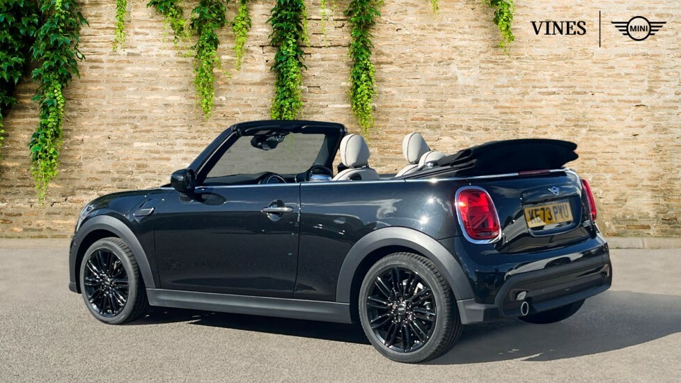 Mini Convertible Convertible Cooper Exclusive Black #2