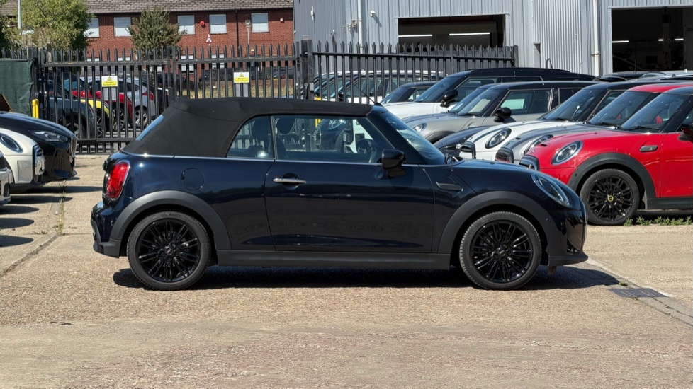 Mini Convertible Convertible Cooper Exclusive Black #3