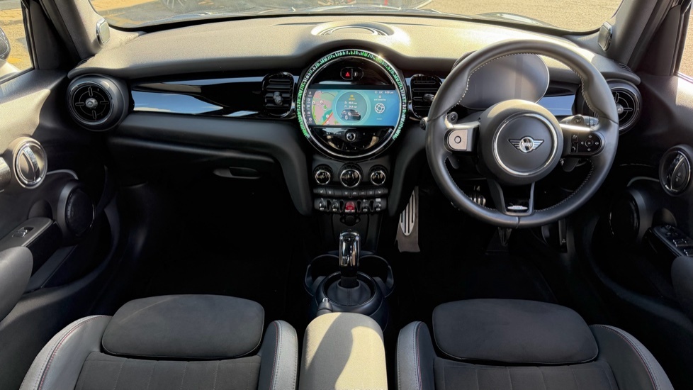 Mini Hatch 5-Door Hatch Cooper S Sport NY23JVH Black #4
