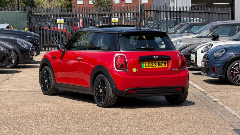 Mini Hatch Level 3 Red #2