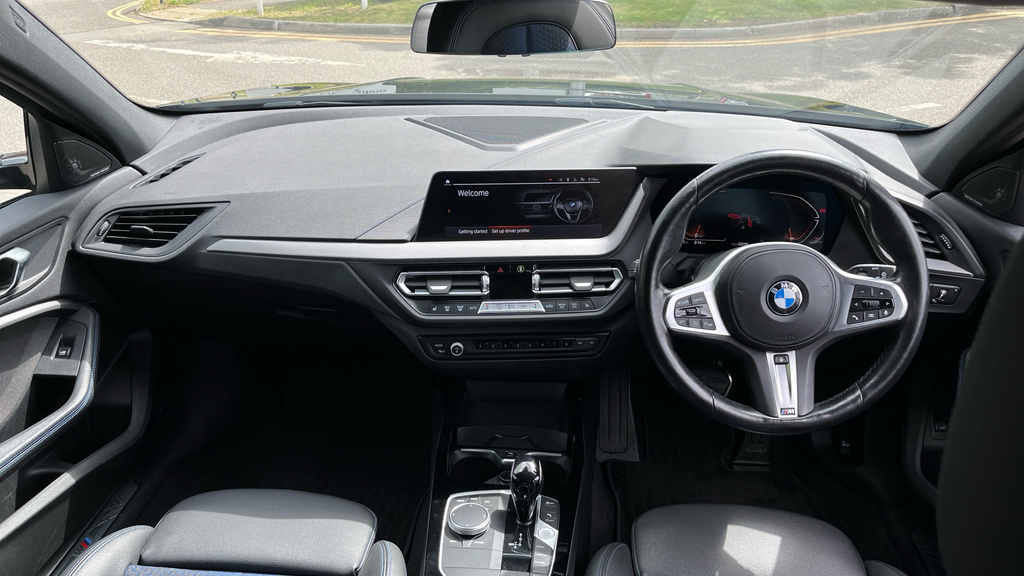 BMW 1 Series 118I M Sport EO23ZPR #4