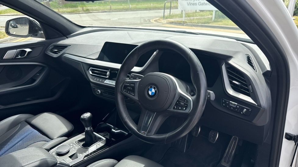 BMW 1 Series 118I M Sport PL72WYZ #4