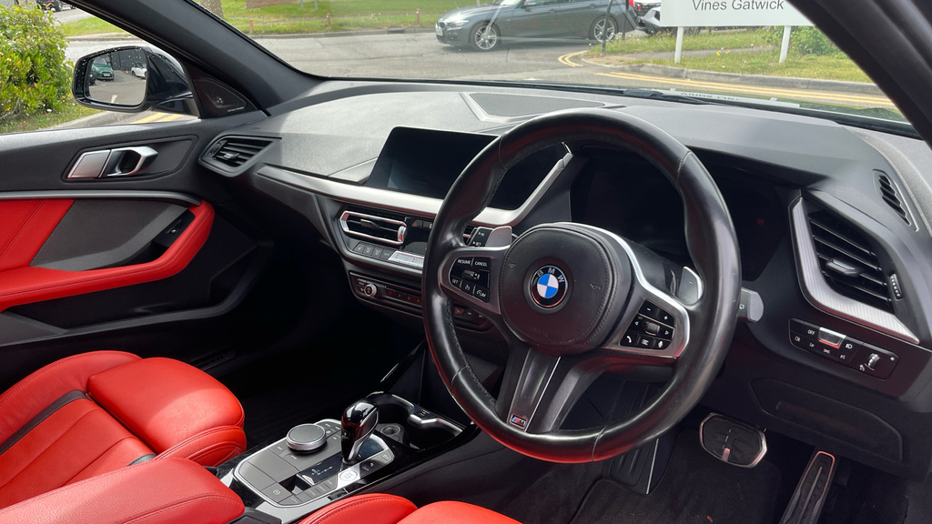BMW 1 Series M135i Xdrive HV22WRA #6