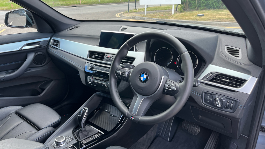 BMW X1 X1 Sdrive18i M Sport #6