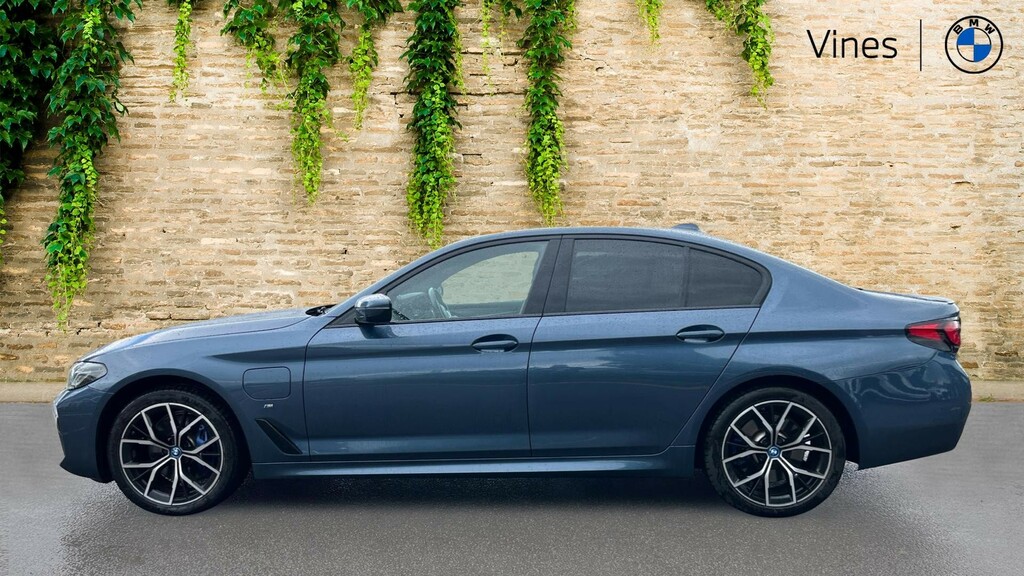 BMW 5 Series 530E M Sport Saloon KS23LKY #3