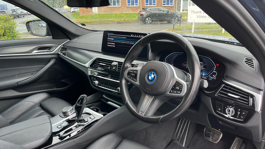 BMW 5 Series 530E M Sport Saloon KS23LKY #6