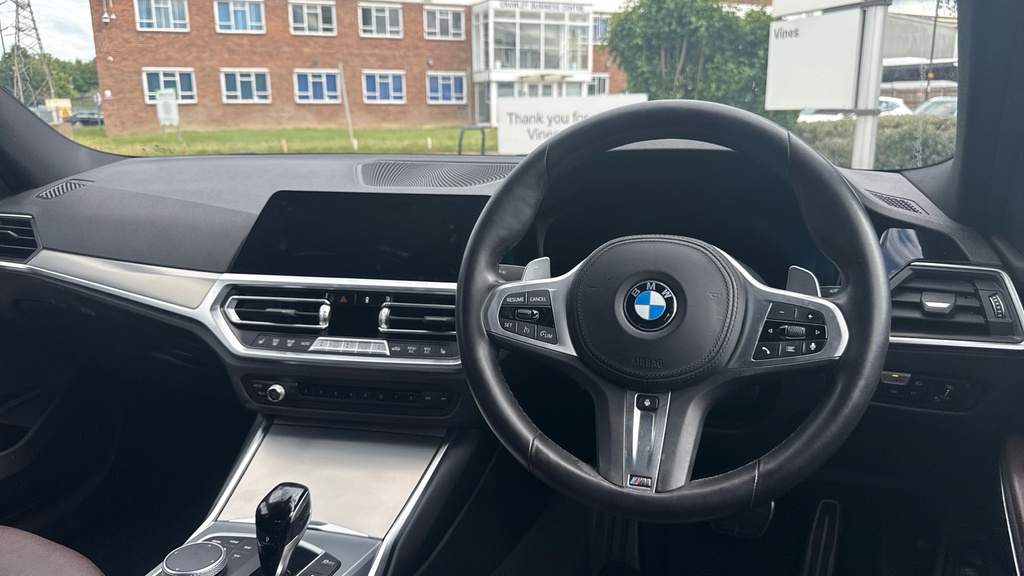 BMW 3 Series 330D M Sport Touring GV71KWO #5