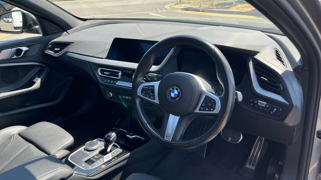 BMW 1 Series 118I M Sport #6