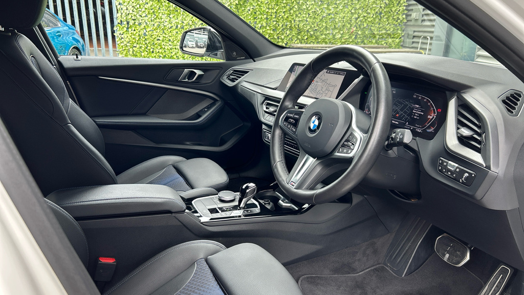 BMW 1 Series 118I M Sport PO73LVK #6