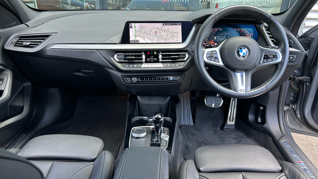 BMW 1 Series 118I M Sport  #4