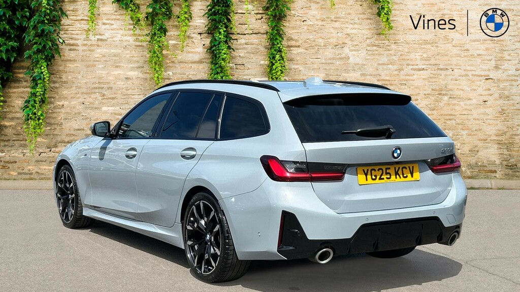 BMW 3 Series 320I M Sport Touring YG25KCV #2