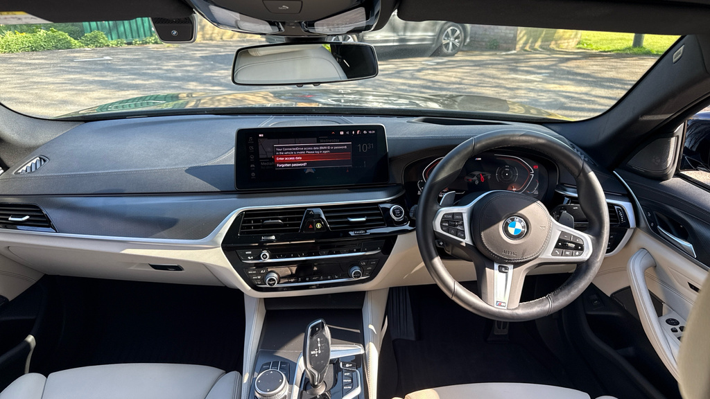 BMW 5 Series 520D Xdrive M Sport Saloon #4