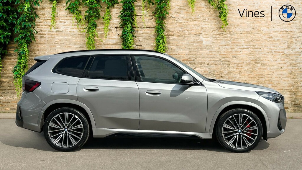 BMW iX1 Ix1 Edrive20 Shadow Edition HT75AYO #3