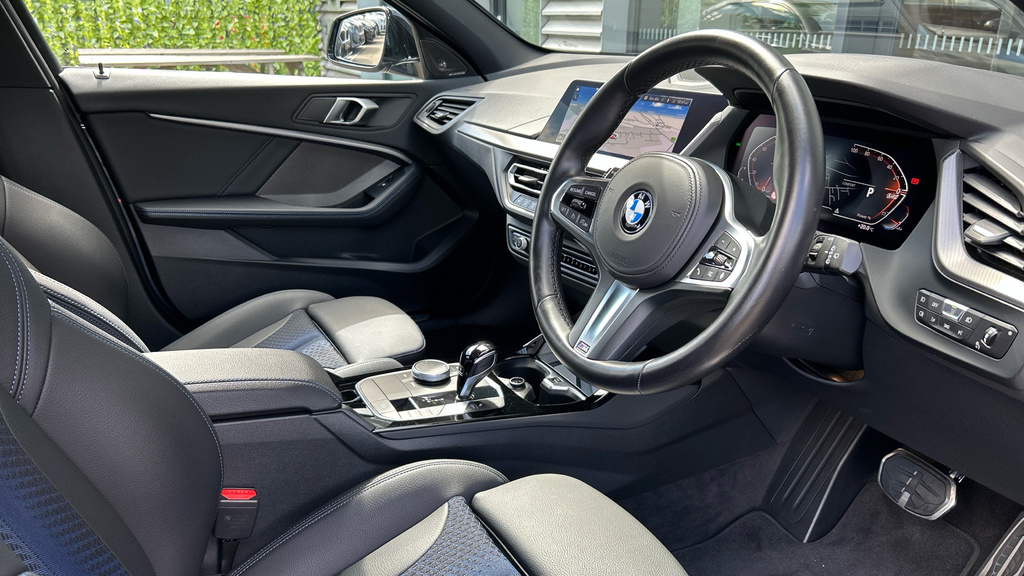 BMW 1 Series 118I M Sport YS23FDN #6