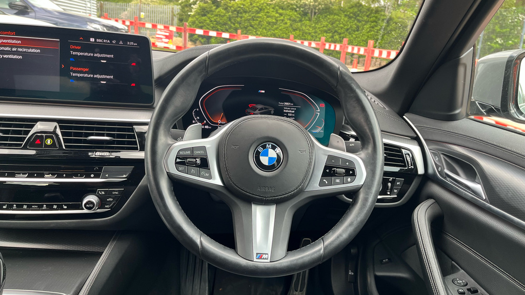 BMW 5 Series 520I M Sport Saloon Grey #5