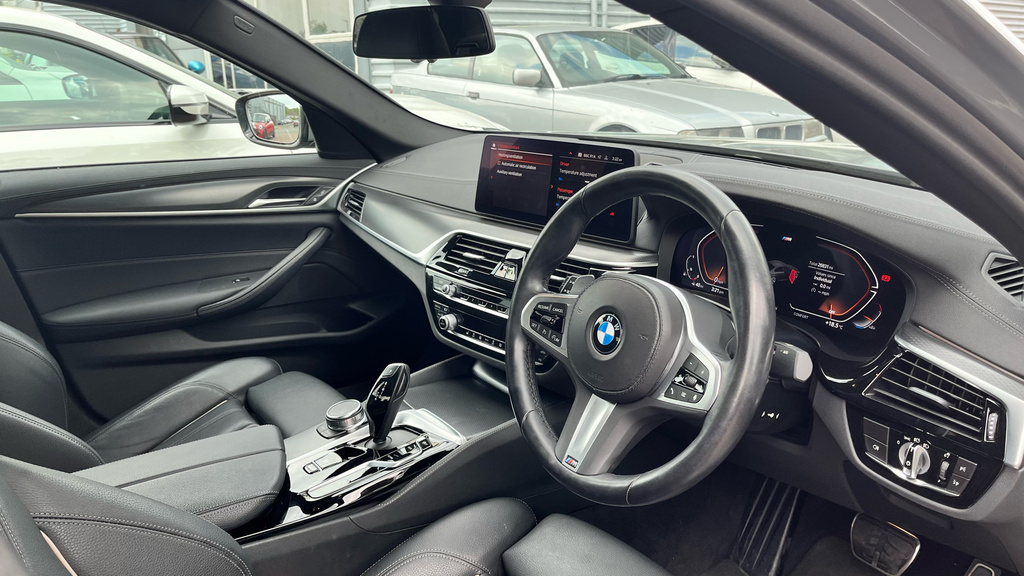BMW 5 Series 520I M Sport Saloon Grey #6