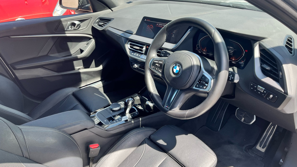 BMW 1 Series 118I M Sport CL23OWU #6
