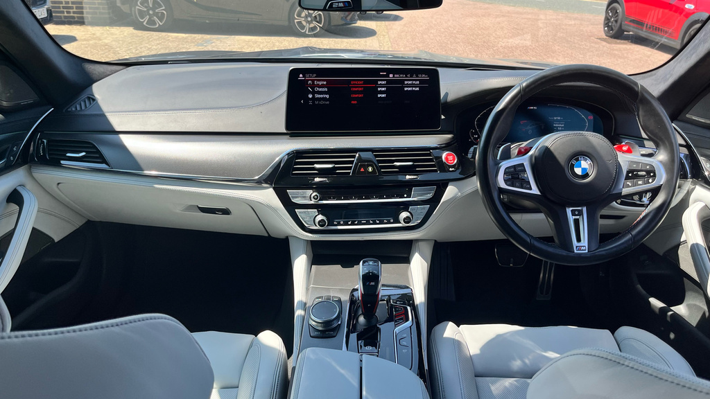 BMW M5 M5 Competition Saloon GY22CJJ #4