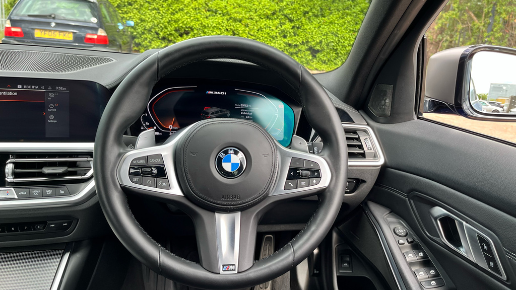 BMW 3 Series M340i Xdrive Touring Blue #5