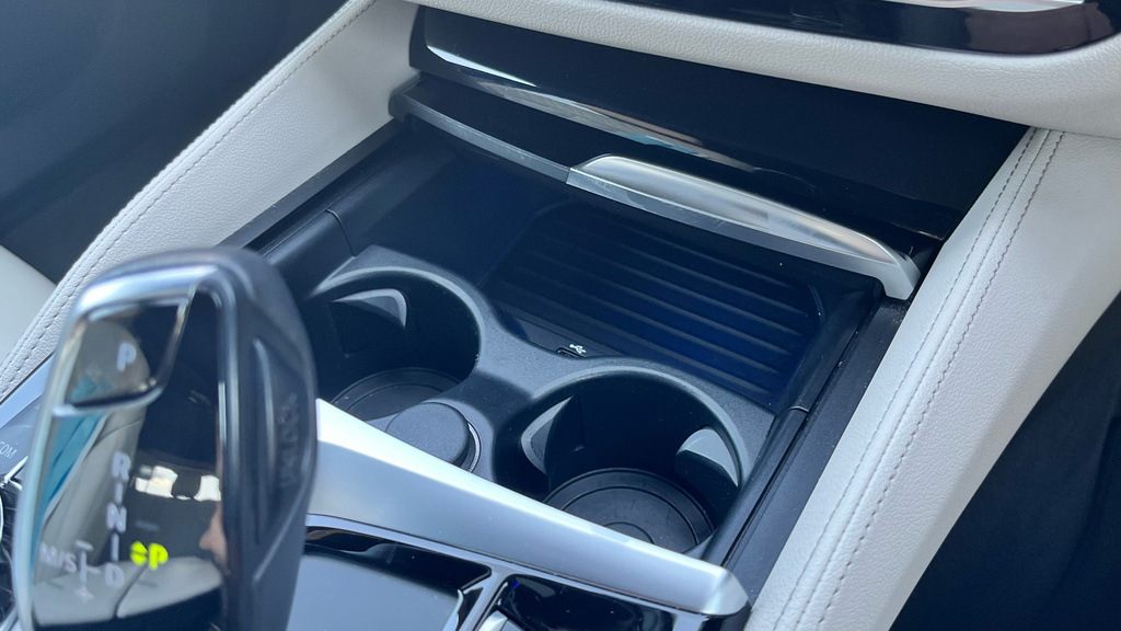 BMW 6 Series Hatchback Black #42