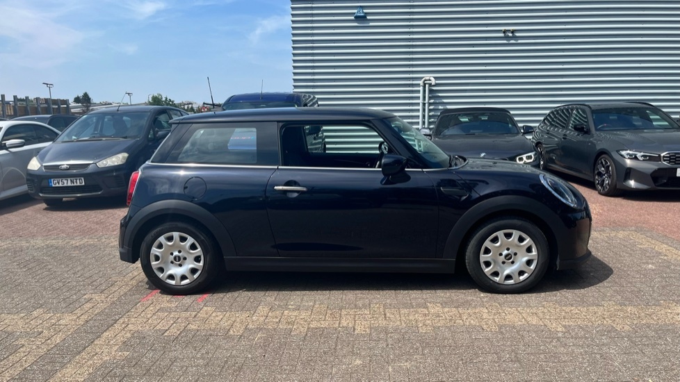 Mini Hatch 3-Door Hatch One Classic GY22OPN Black #3