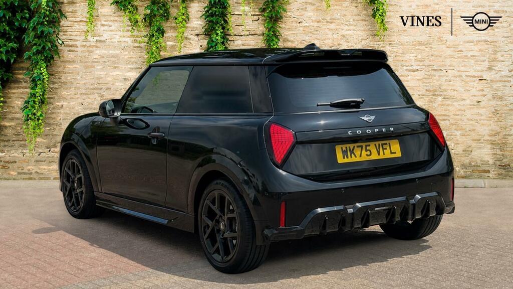 Mini Hatch Cooper C WK75VFL Black #2