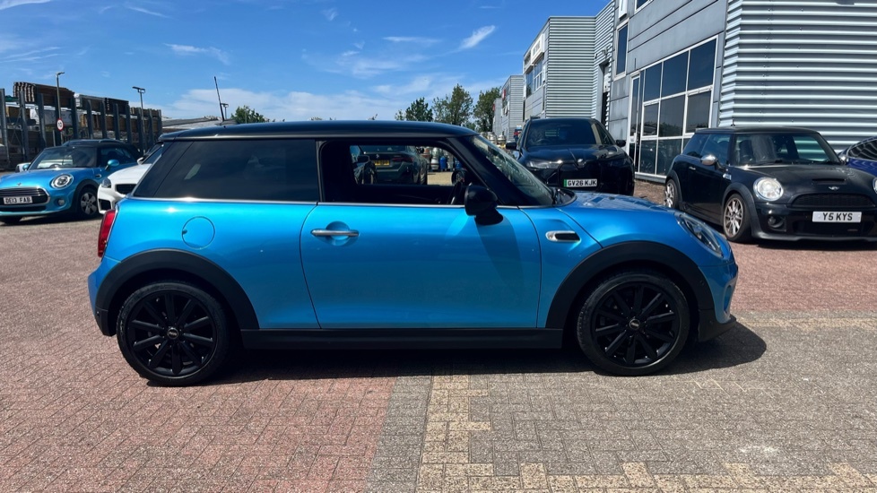 Mini Hatch Cooper 3-Door Hatch OY68KVB Blue #3