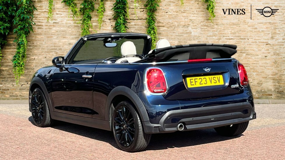 Mini Convertible Convertible Cooper Exclusive Black #2