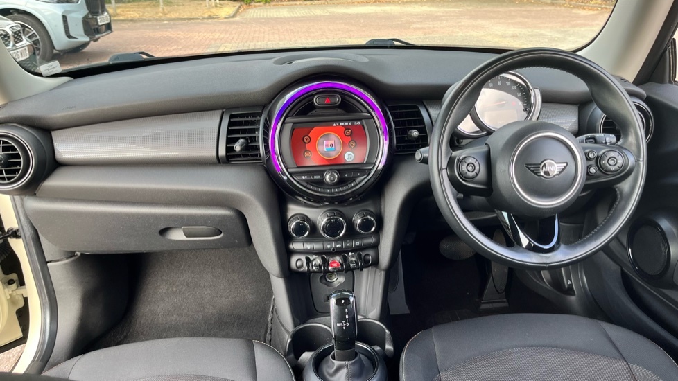 Mini Hatch Cooper 3-Door Hatch WK18ZZC White #4