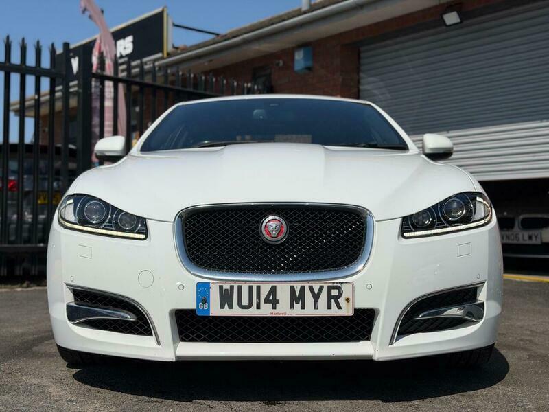 Jaguar XF 3.0D S V6 Premium White #2
