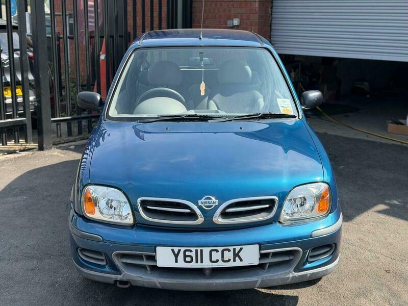 Nissan Micra Micra Red #7