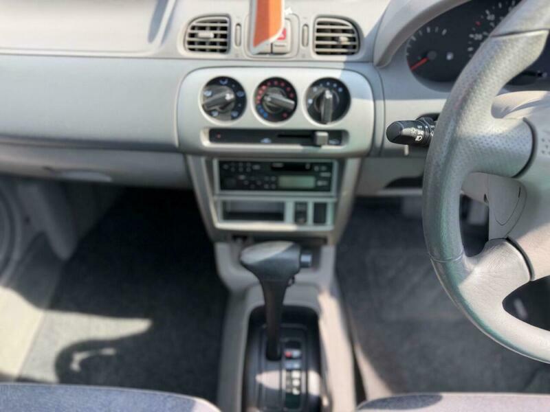 Nissan Micra Micra Red #22