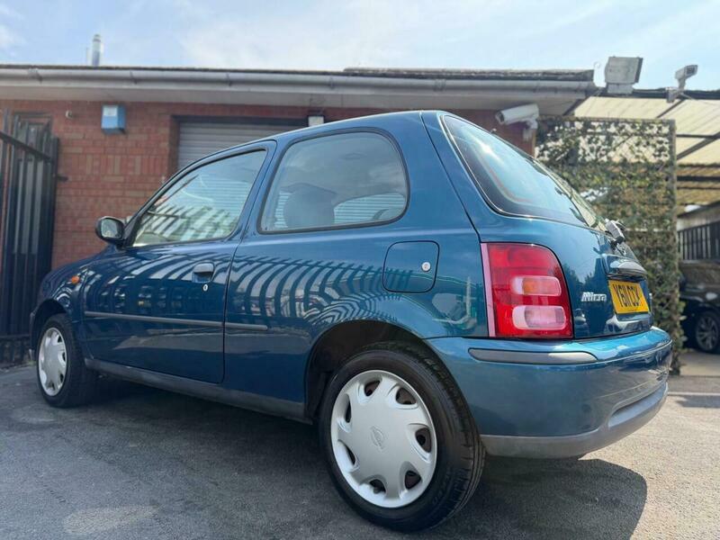 Nissan Micra Micra Red #11
