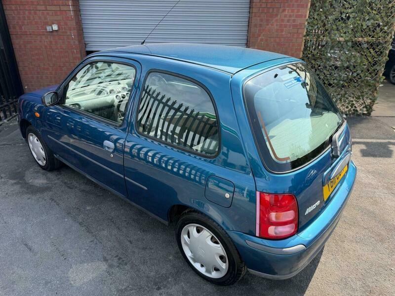 Nissan Micra Micra Red #12
