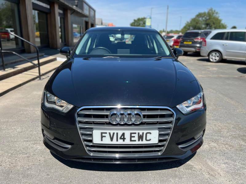 Audi A3 1.8 Tfsi Sport Black #2