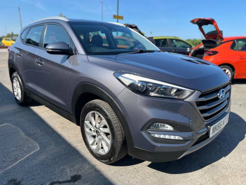 Hyundai Tucson 1.6 Gdi Blue Drive Se Nav 2Wd NK66NTJ Grey #3