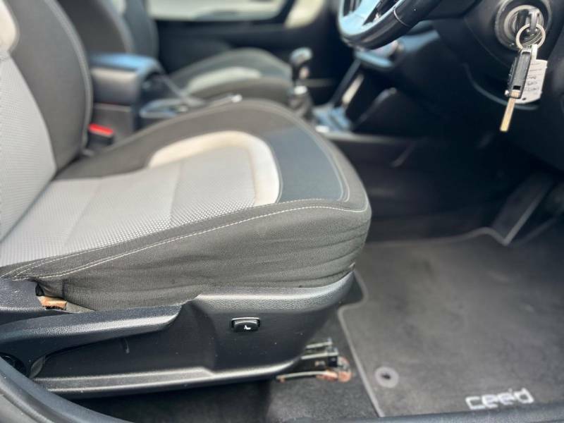 Kia Ceed 1.6 Gdi 4 Tech Dct Euro 5 Silver #10