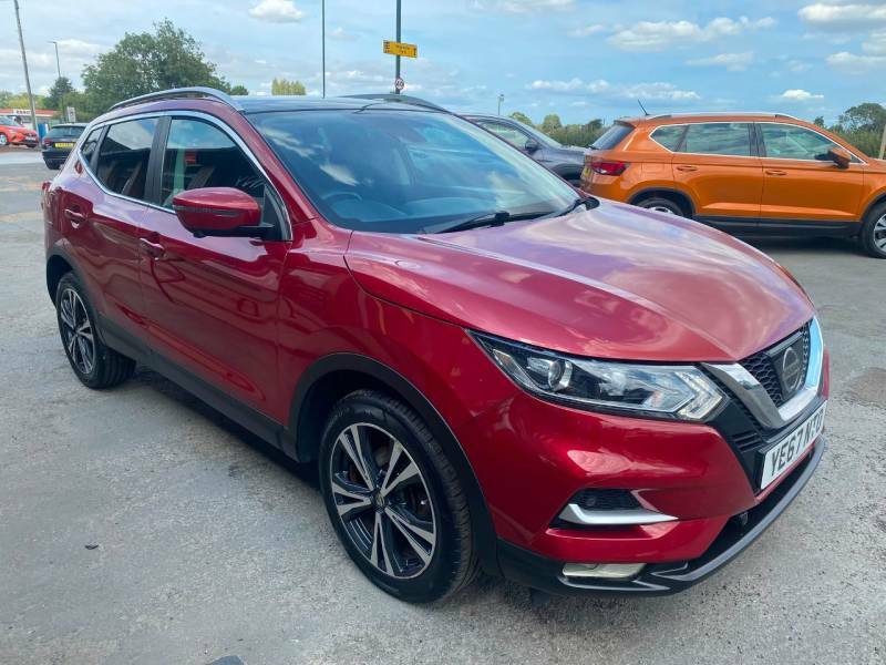 Nissan Qashqai 1.5 Dci N-connecta YE67NTO Red #3