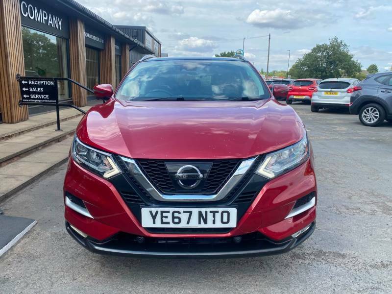 Nissan Qashqai 1.5 Dci N-connecta YE67NTO Red #2