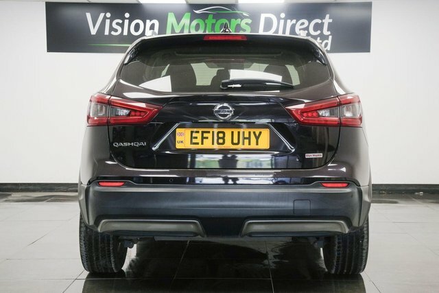 Nissan Qashqai 1.2 Dig-t N-connecta Euro 6 S S EF18UHY Black #2