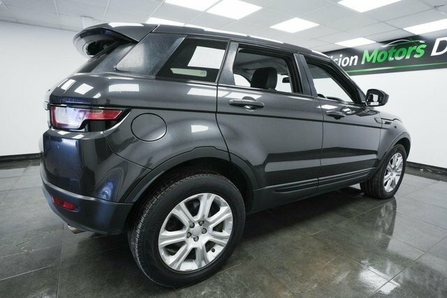 Land Rover Range Rover Evoque 2.0 Td4 Se Tech 4Wd Euro 6 S S OE17YVT Black #3