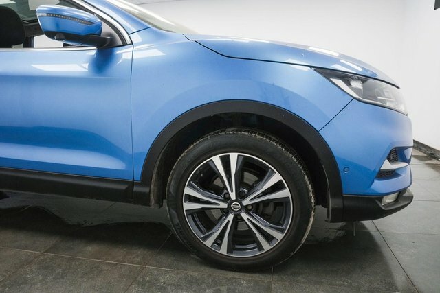 Nissan Qashqai 1.3 Dig-t N-connecta Euro 6 S S BJ70BKG Blue #4